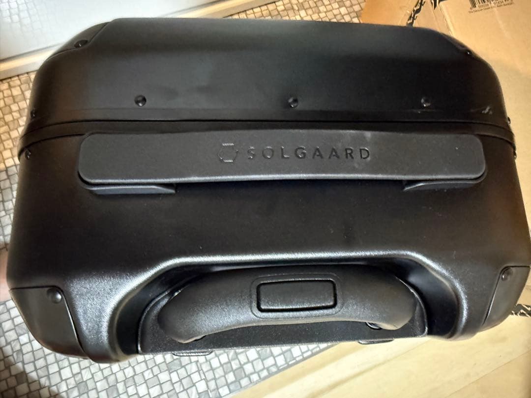 ソルガード★Carry-on Closet 機内持込39L SOLGAARD