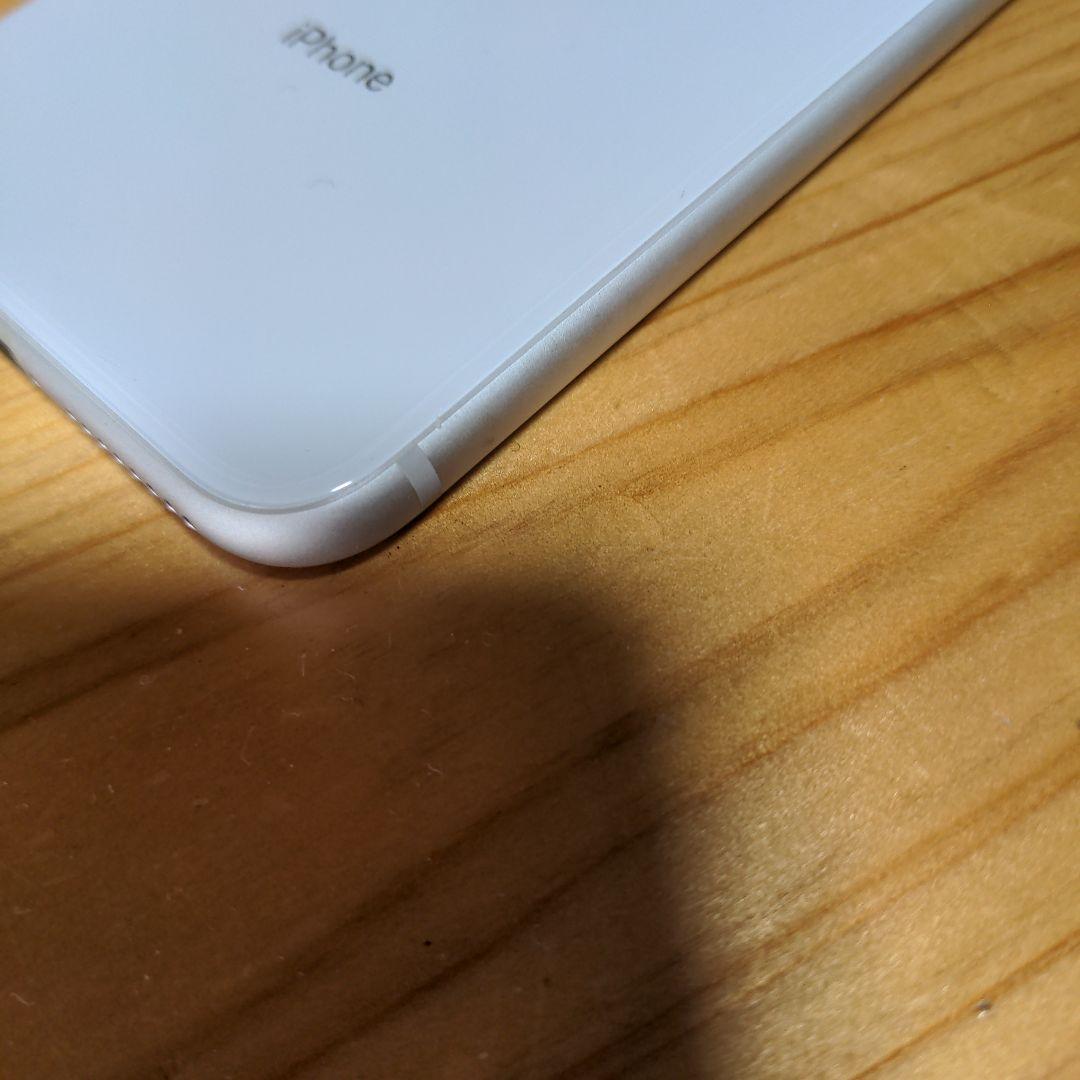 iPhone 8 Plus 64GB ホワイト