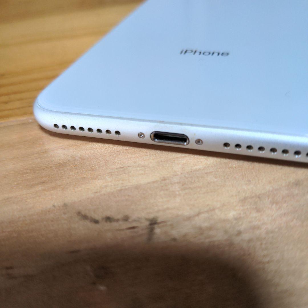 iPhone 8 Plus 64GB ホワイト