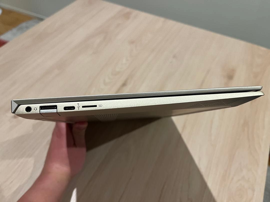 HP ENVY Windowsノートパソコン