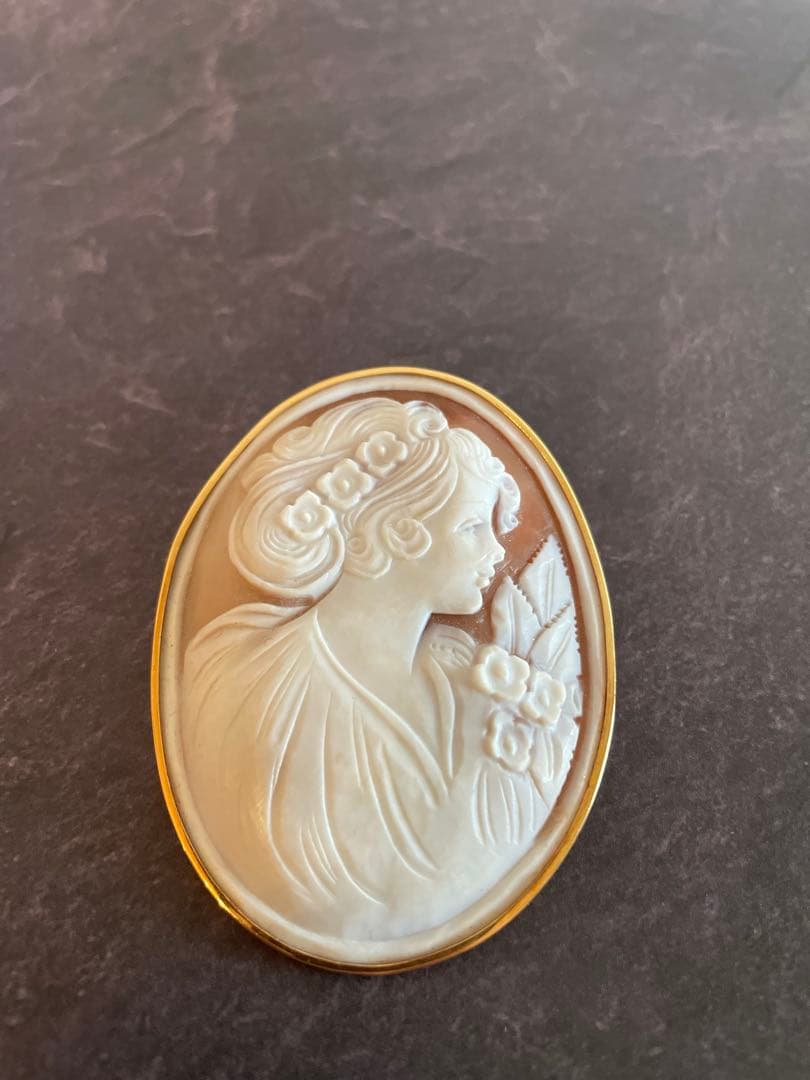 カメオ シェル ブローチ K18イエローゴールド 15g 貝殻