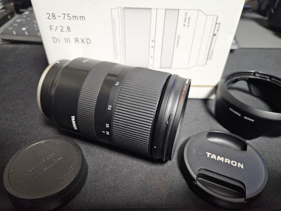 【使えるけどジャンク扱い】TAMRON 28-75mm F/2.8 Di III