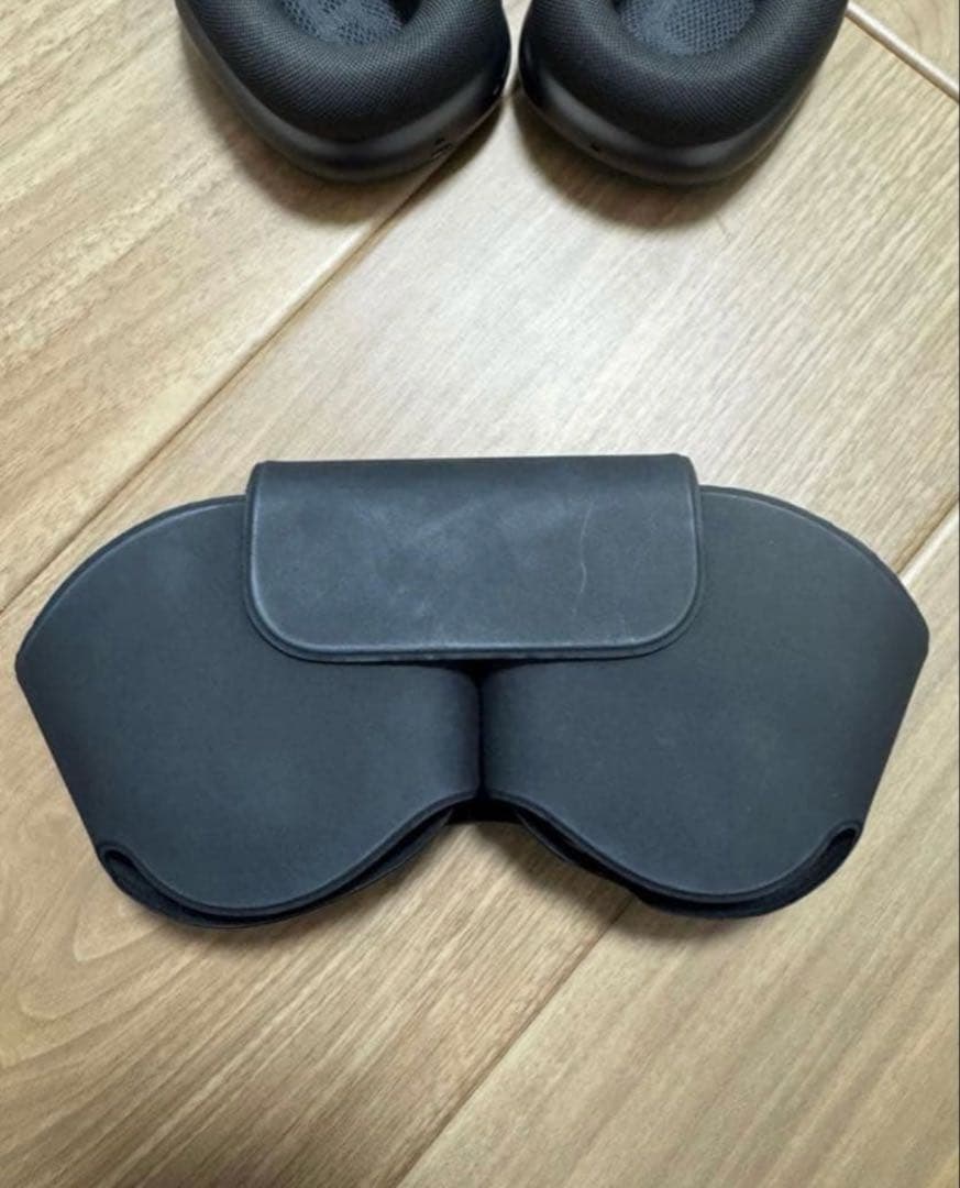 ヘッドホン Apple AirPods Max (Lightning)