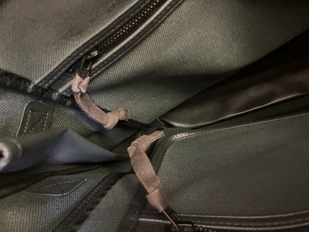 吉田カバン　ラゲッジレーベル　ライナー　赤バッテン　トートバッグ　底に小キズ