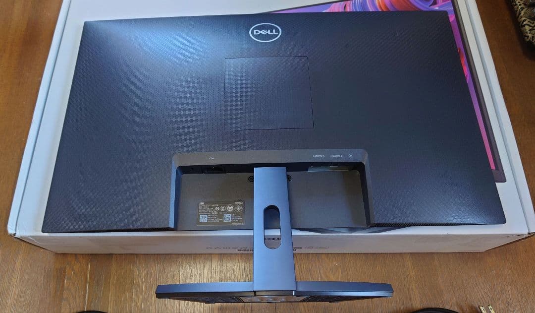 DELL 27 インチ モニター　S2721NX