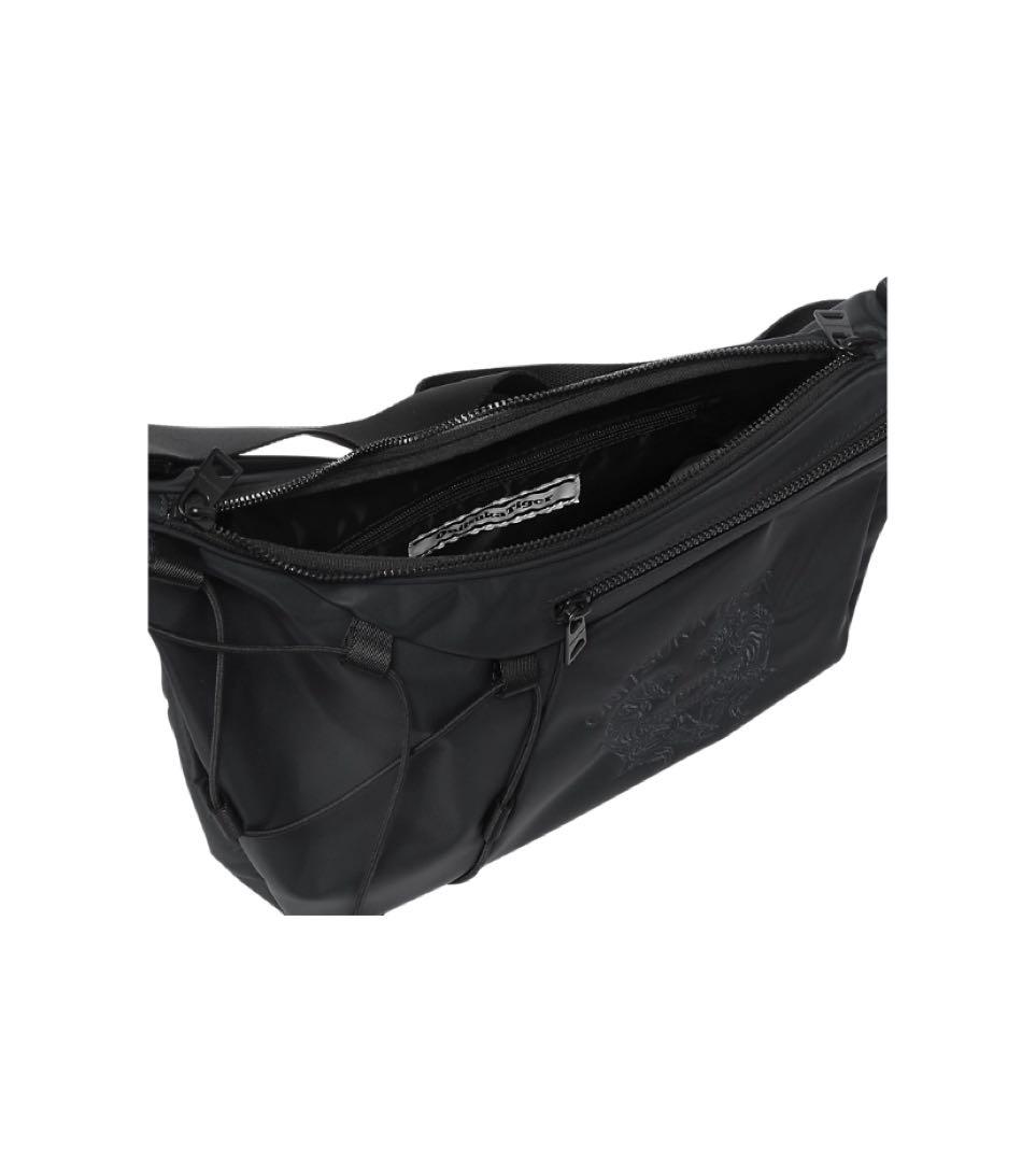 Onitsuka Tiger メッセンジャーバッグ ブラック 3183A881