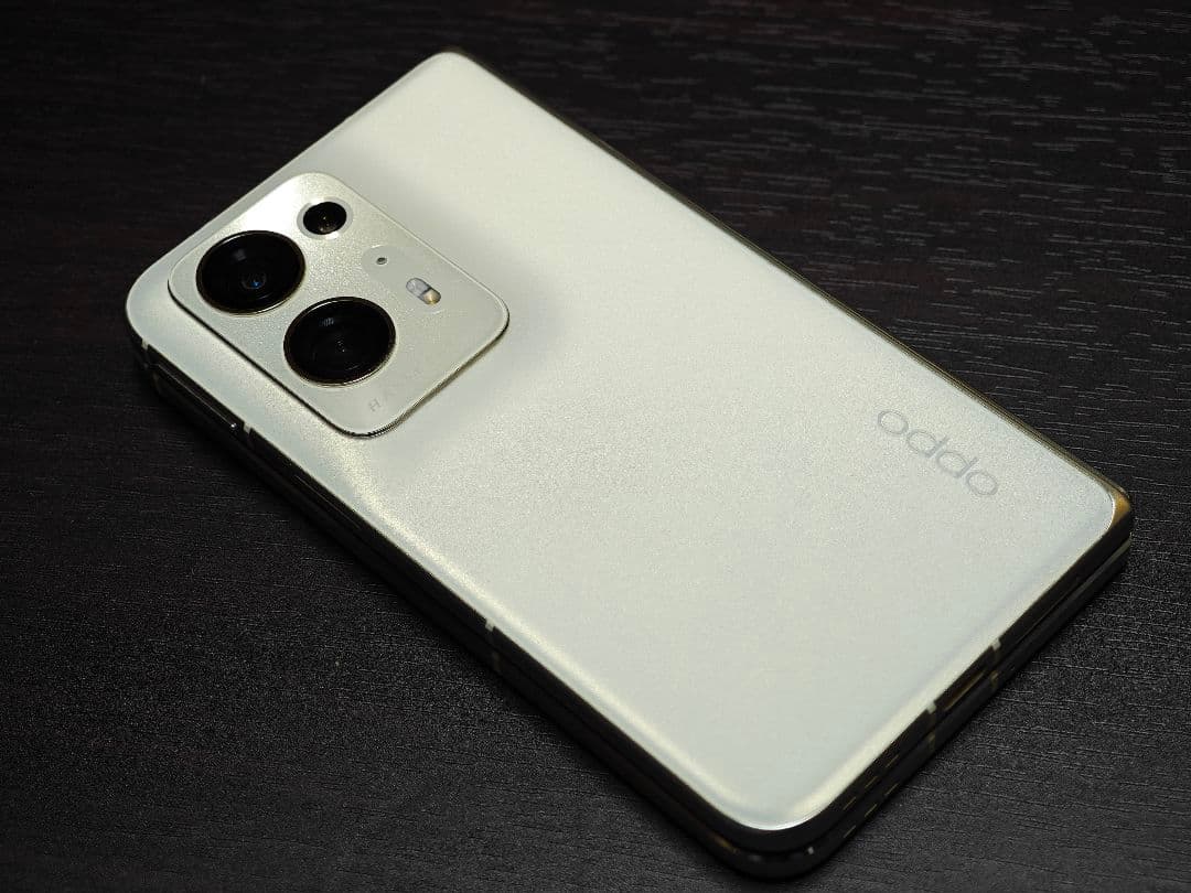 【B品】OPPO Find N2 256GB ホワイト