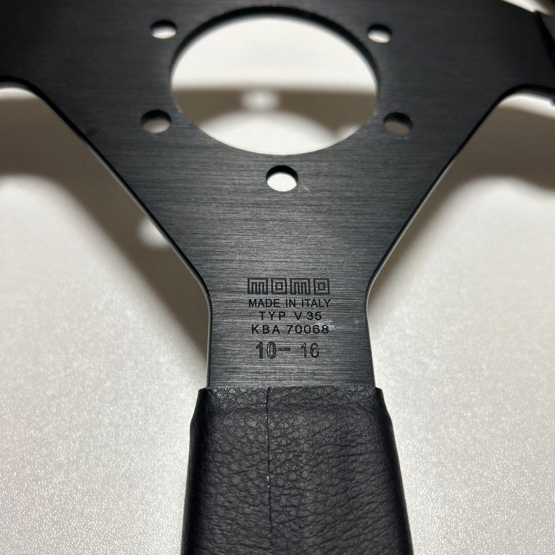 ウ*す様 MOMO TYP V35 ステアリング 本体