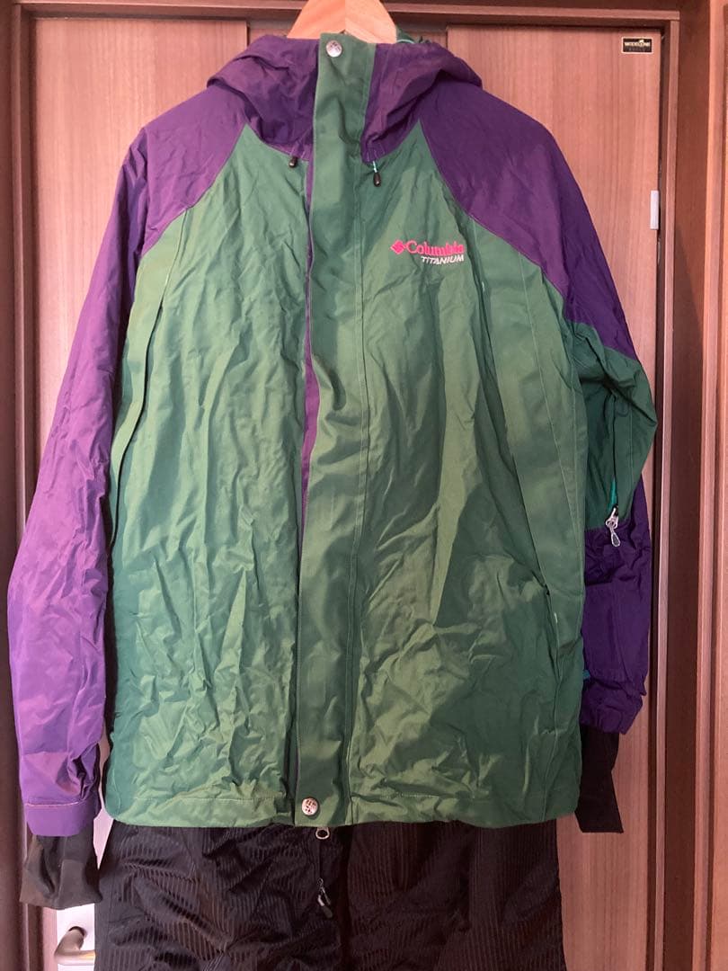 美品　コロンビアColumbiaスノーボードウェアセットアップLサイズ　ゴーグル