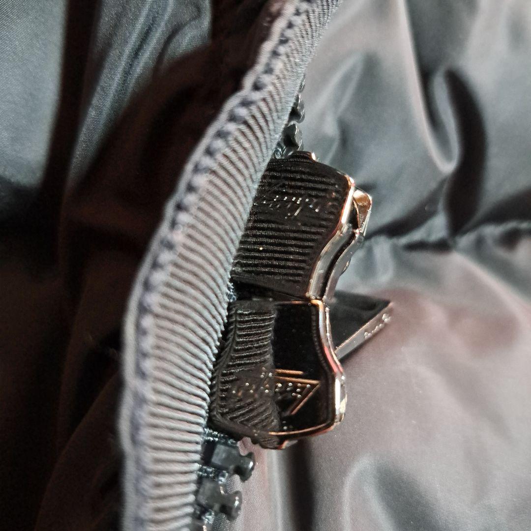 モンクレール 希少サイズ4