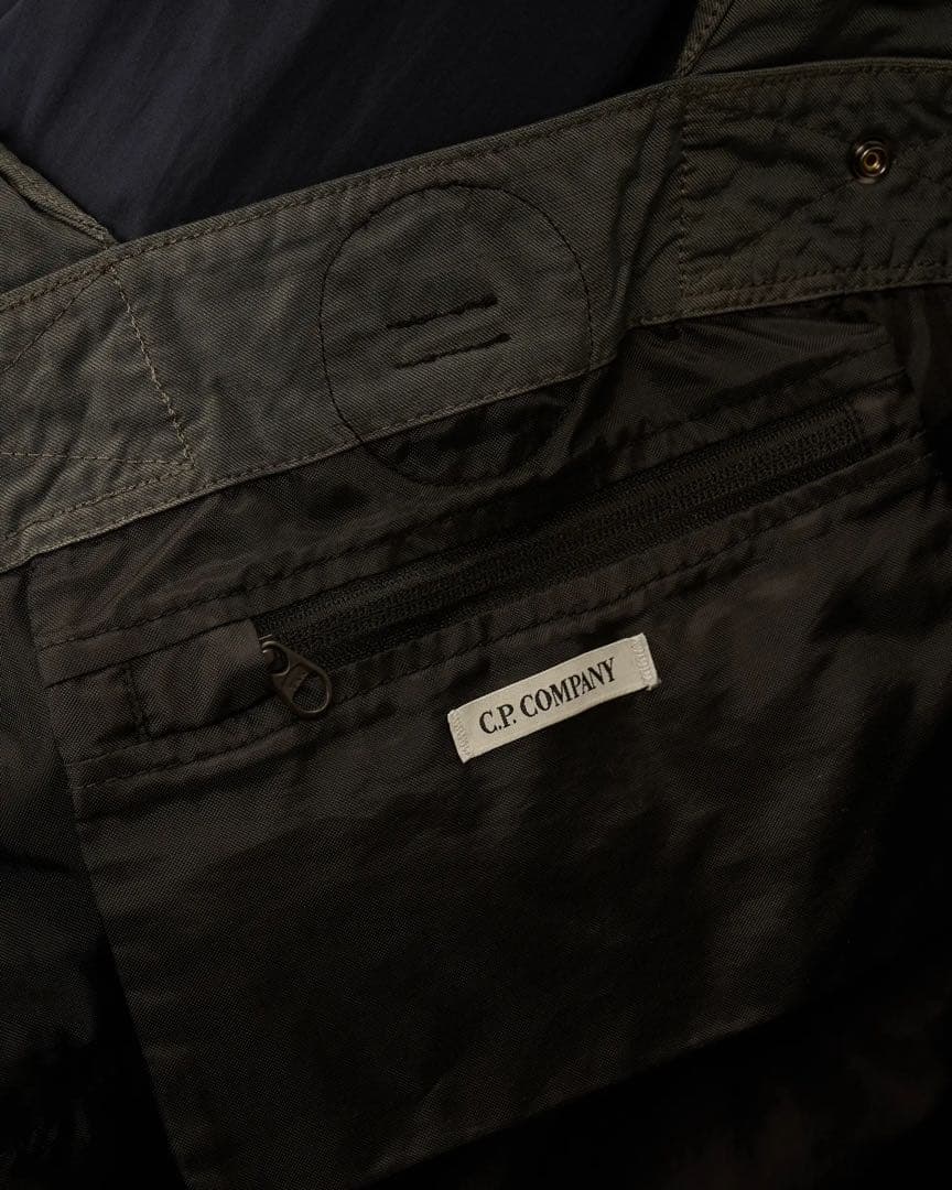 【出品再開】新品未使用・定価53,000円 C.P. Company