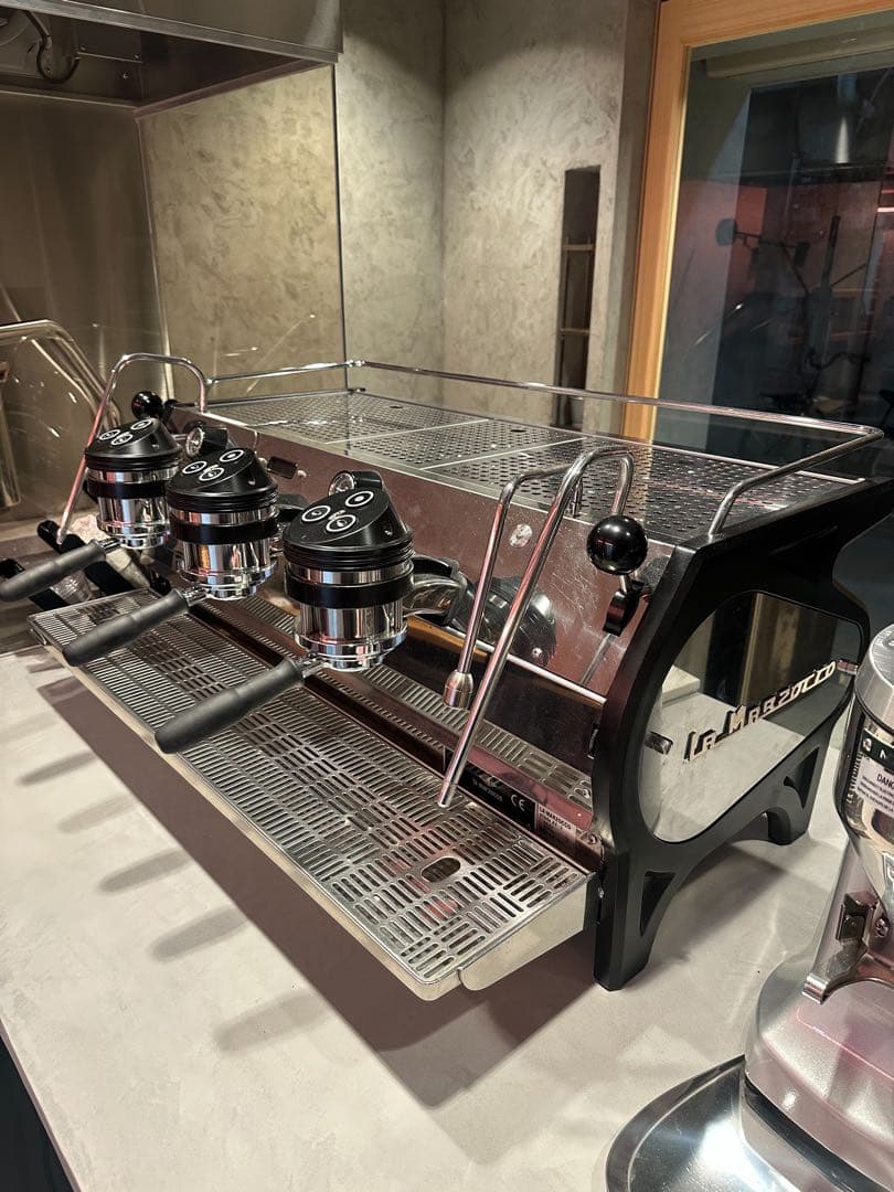 La Marzocco Strada 3gr ラ・マルゾッコ ストラーダ3連