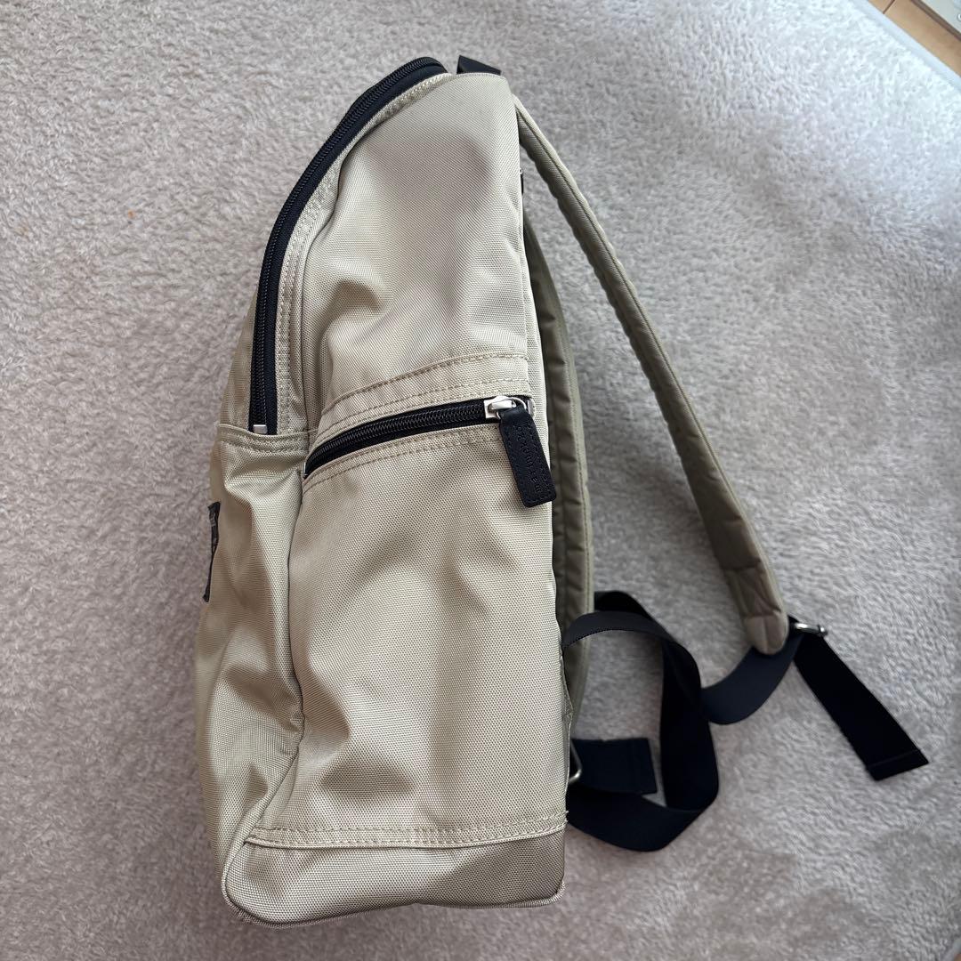 マリメッコ リュックmarimekko ベージュ METRO (メトロ)