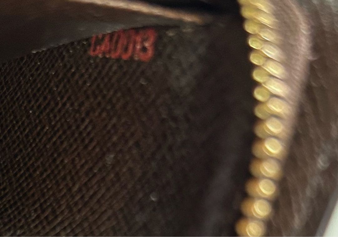 ルイ・ヴィトン ダミエ長財布