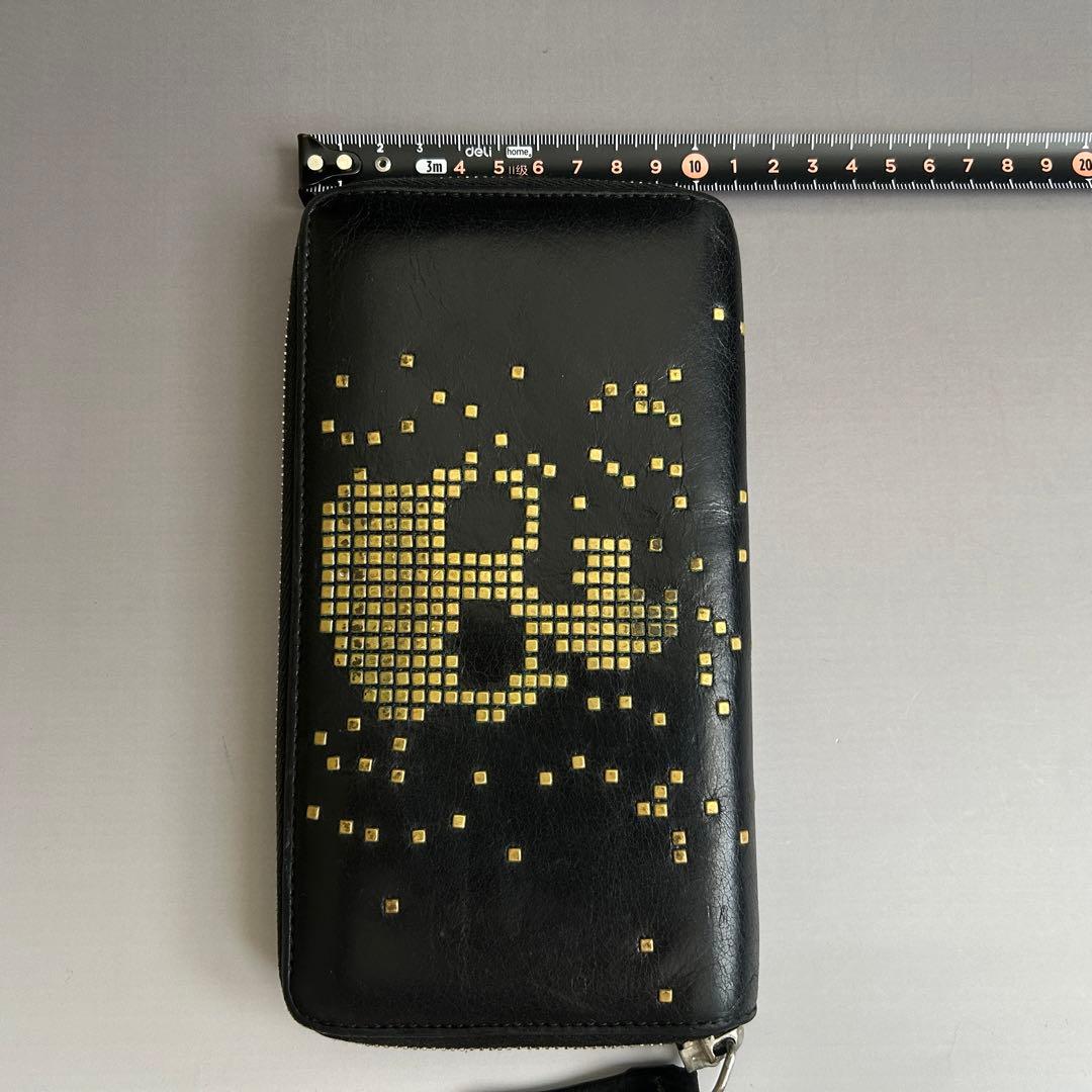 アレキサンダーマックイーン スタッズスカル 長財布 ラウンド ウォレット ドクロ