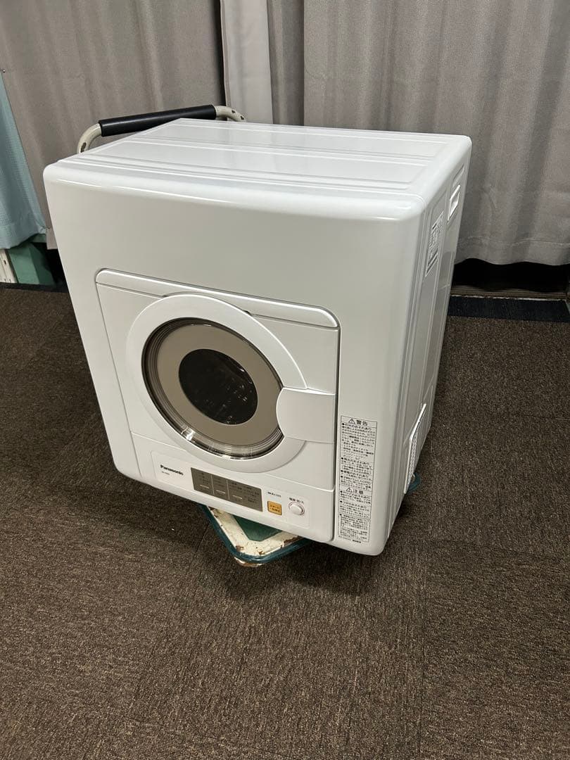 Panasonic 電気乾燥機 NH-D603 2024年式　中古美品