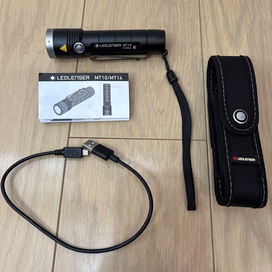 LEDLENSER MT10 懐中電灯