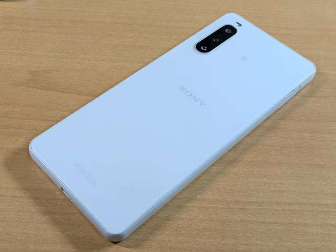 スマートフォン本体 010700A XPERIA A202SO 128GB