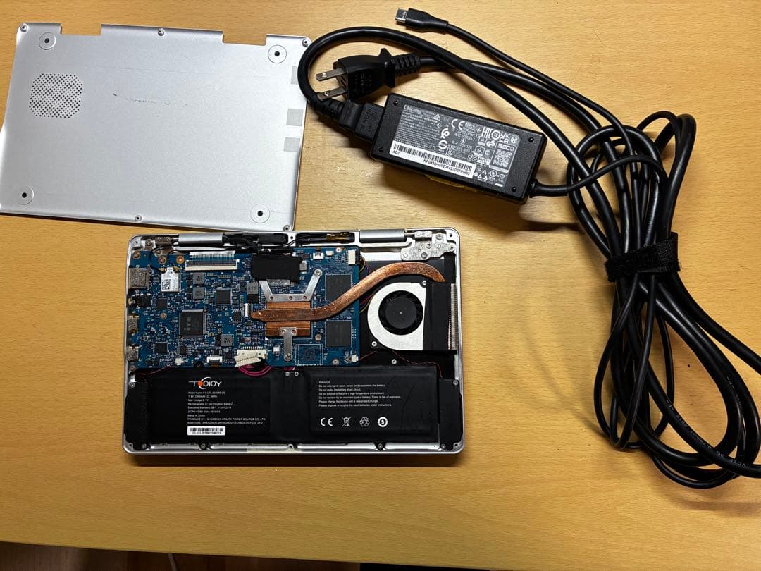 ジャンク TOPJOY UMPC ノートPC 値段要相談