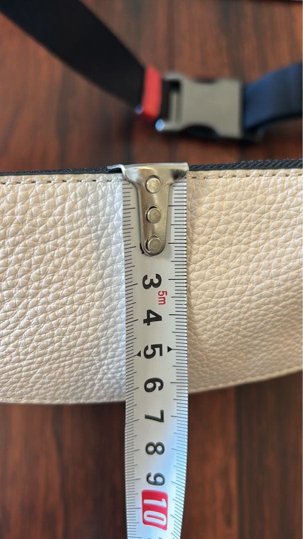 COACH ボディバッグ 赤白ストライプ