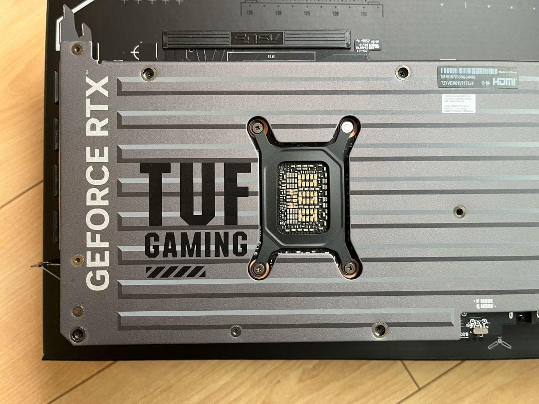 グラフィックボード・グラボ・ビデオカード ASUS TUF Gaming GeForce RTX 5070 Ti OC