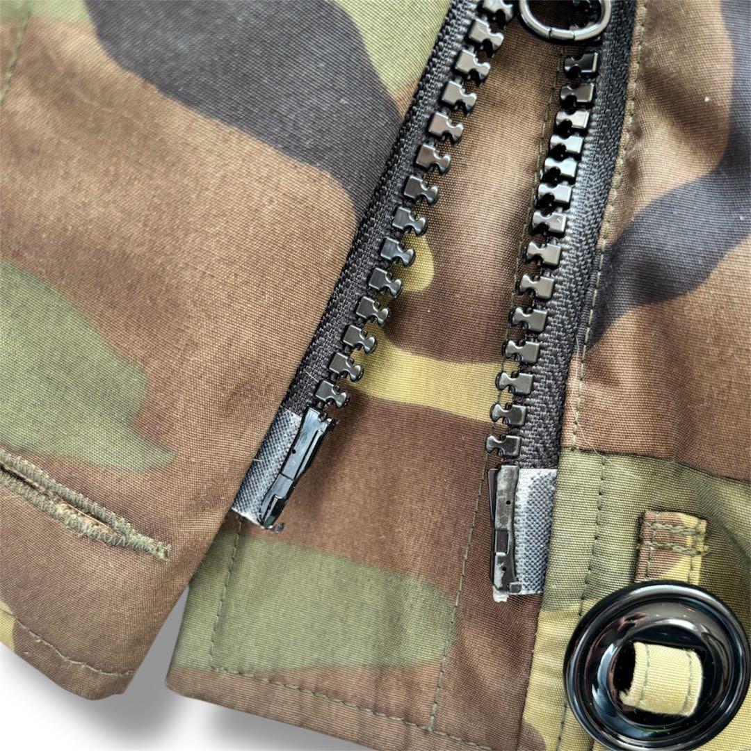 カナダグース ラブラドール ダウンジャケット カモフラ 迷彩