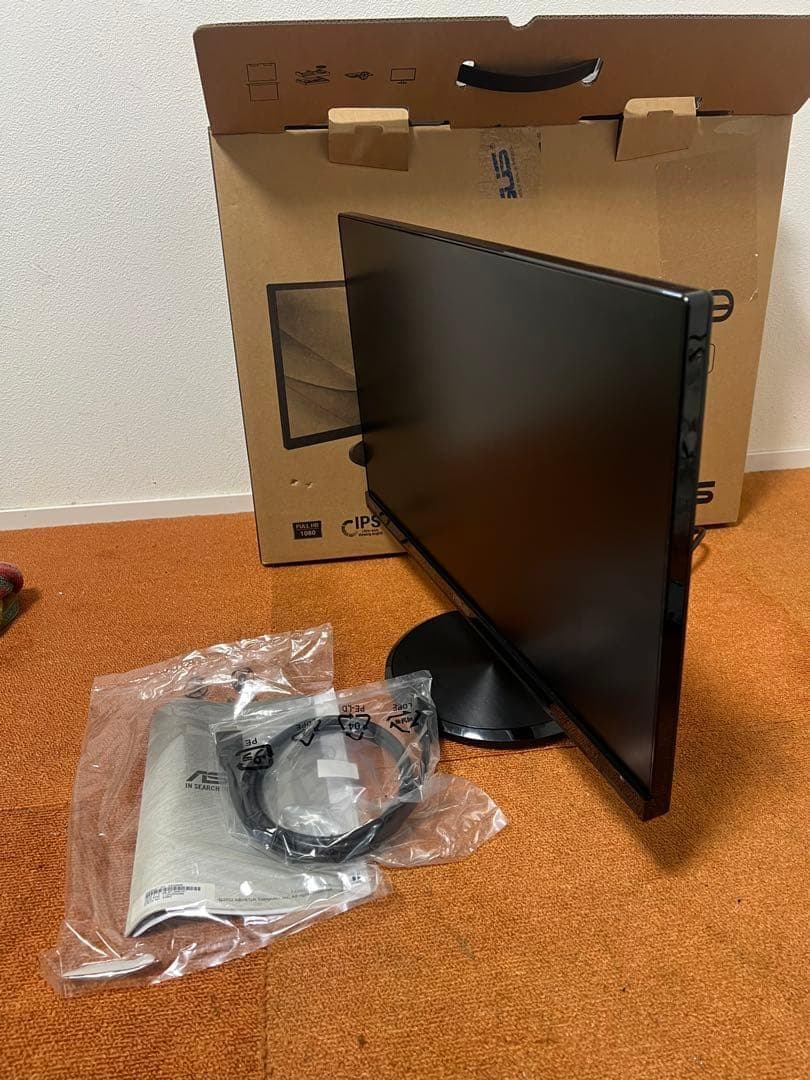 未使用近い ASUS スピーカー内蔵モニター 2022年製 FHD 1080p
