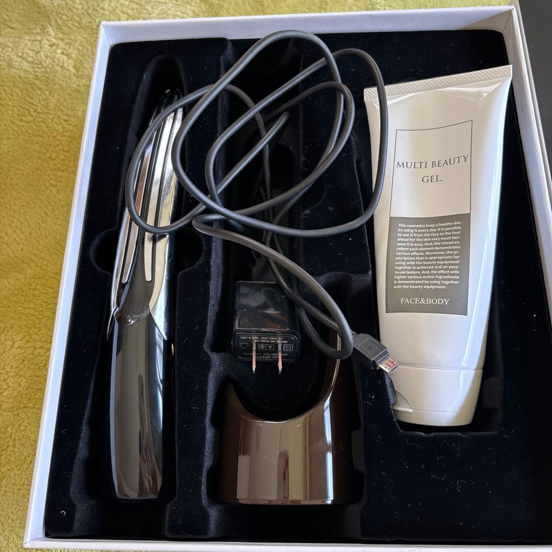 ボディ・フェイスケア PYR KNIGHT