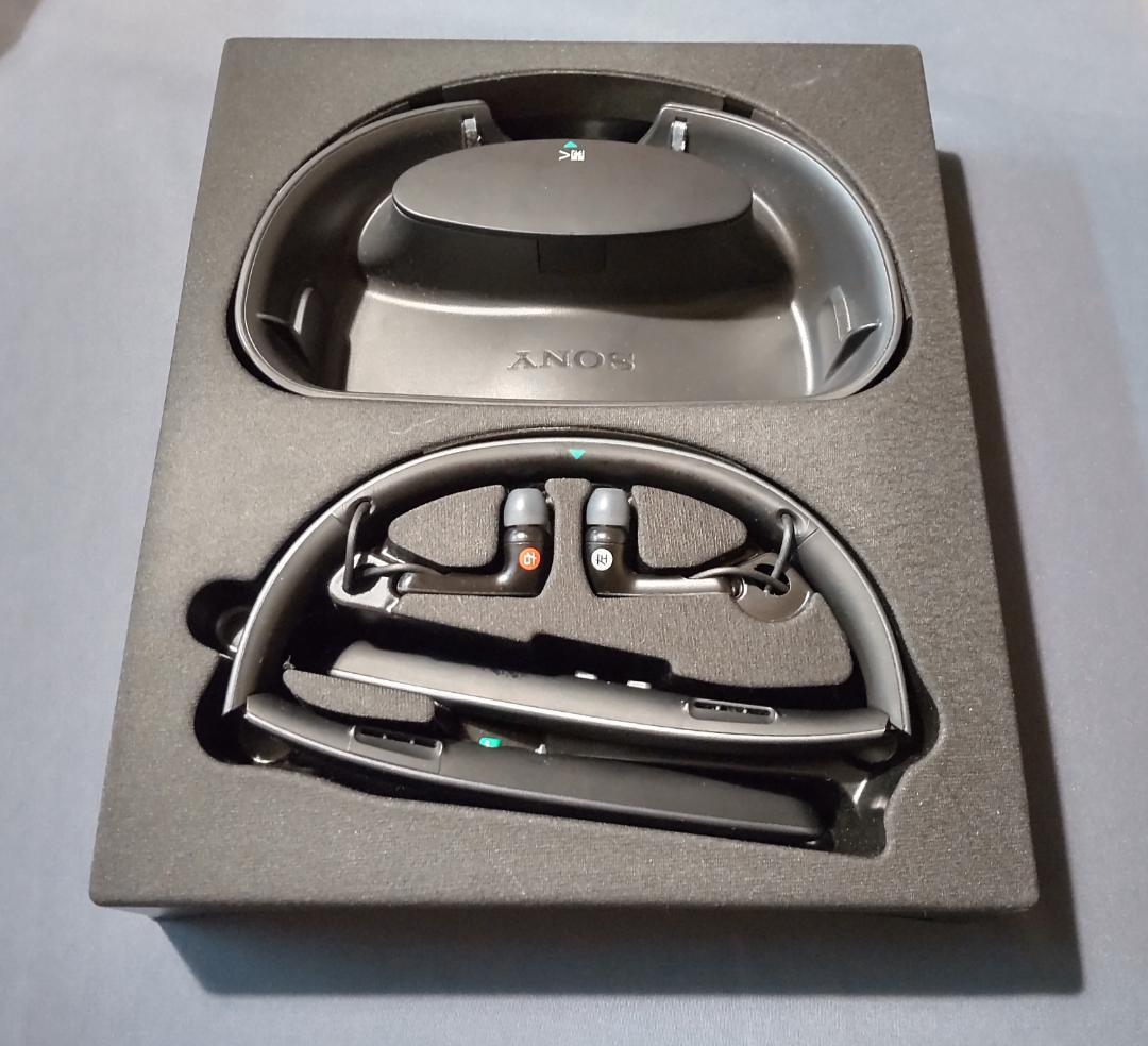 SONY SMR-10 首かけ集音器　サウンドモニタリングレシーバー