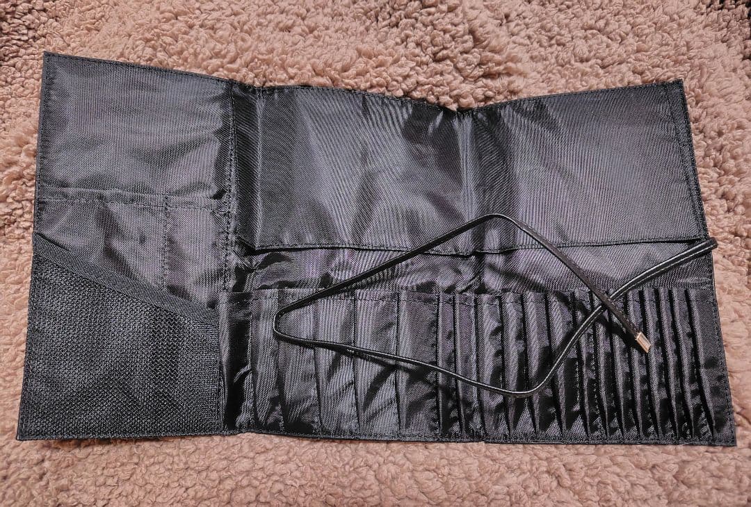 TAUHAUS 熊野筆 メイクブラシ8本セット 収納ケース付き