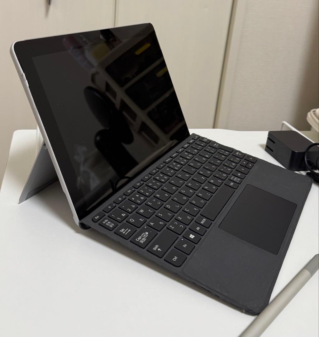 Microsoft Surface Go 8GB/128G ペン・キーボード付