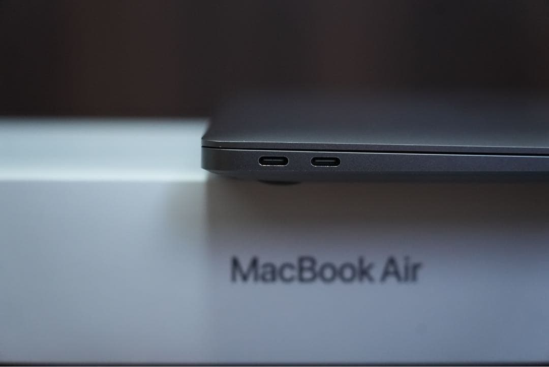 【美品】MacBook Air 13インチ スペースグレー