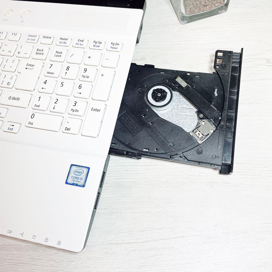 ✨大人気の白！NEC Win11 Core i3 8GB SSD 128GB✨