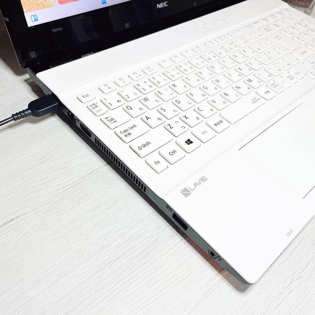 ✨大人気の白！NEC Win11 Core i3 8GB SSD 128GB✨