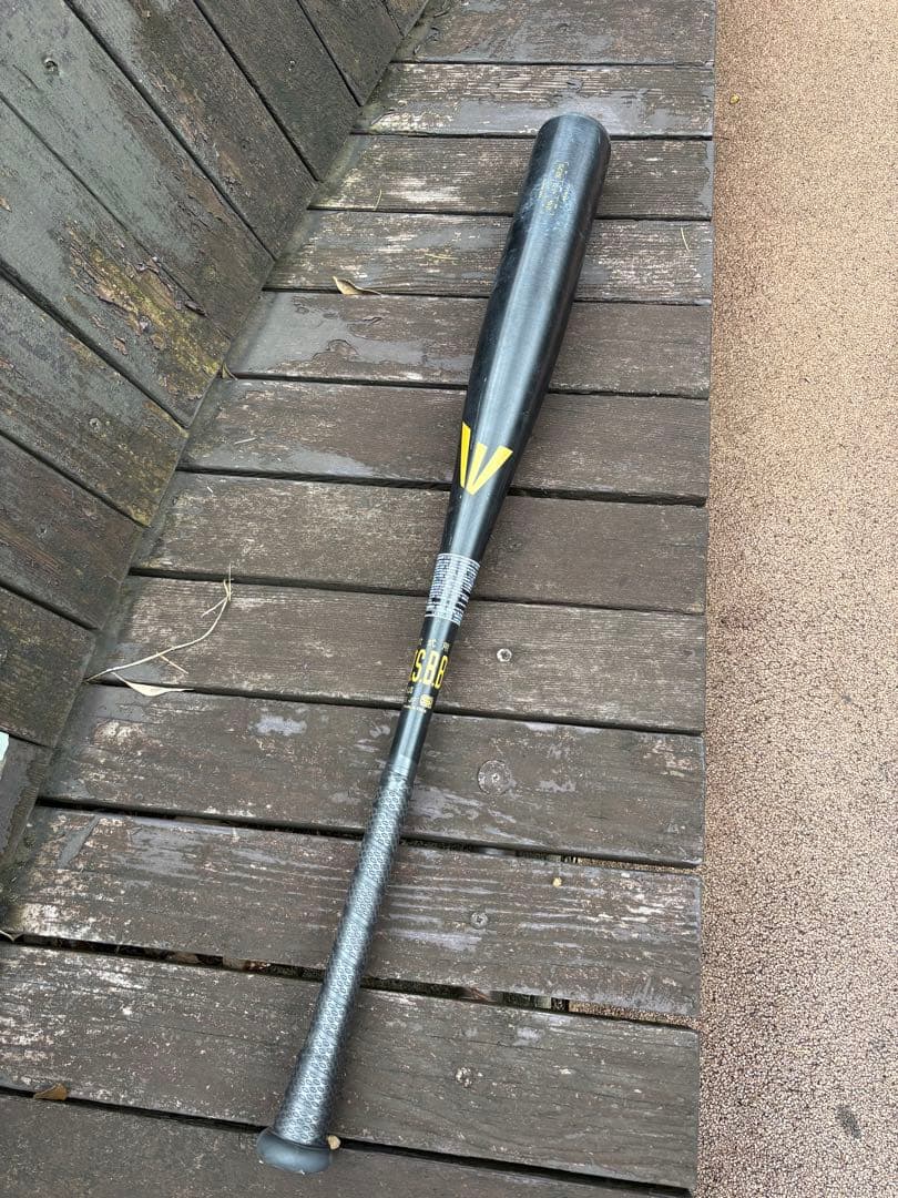 【美品】EASTON ブラックマジック 軟式用バット 83cm 740g