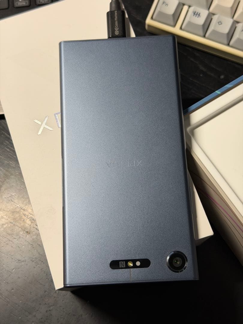 SONY Xperia XZ1本体 青色　Dual Sim