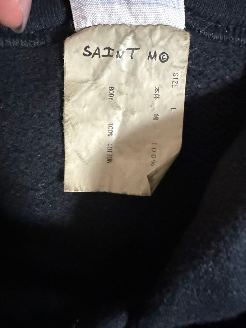 セントマイケルブラックパーカー