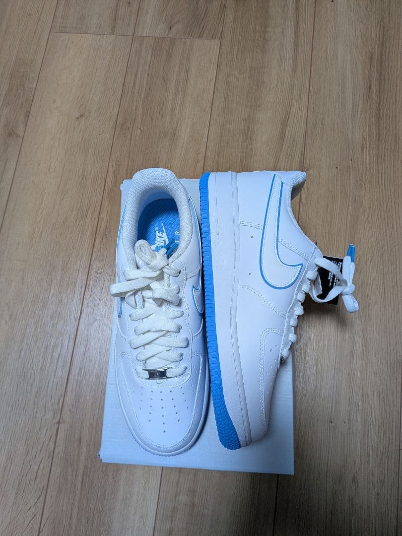 靴 AIR FORCE 1 '07 WHITE/UNIVERSITY BLUE