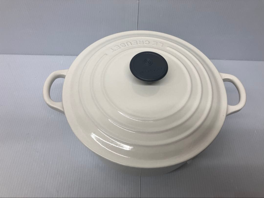 【未使用保管品】ル・クルーゼ ココット・ロンド 20cm ホワイト