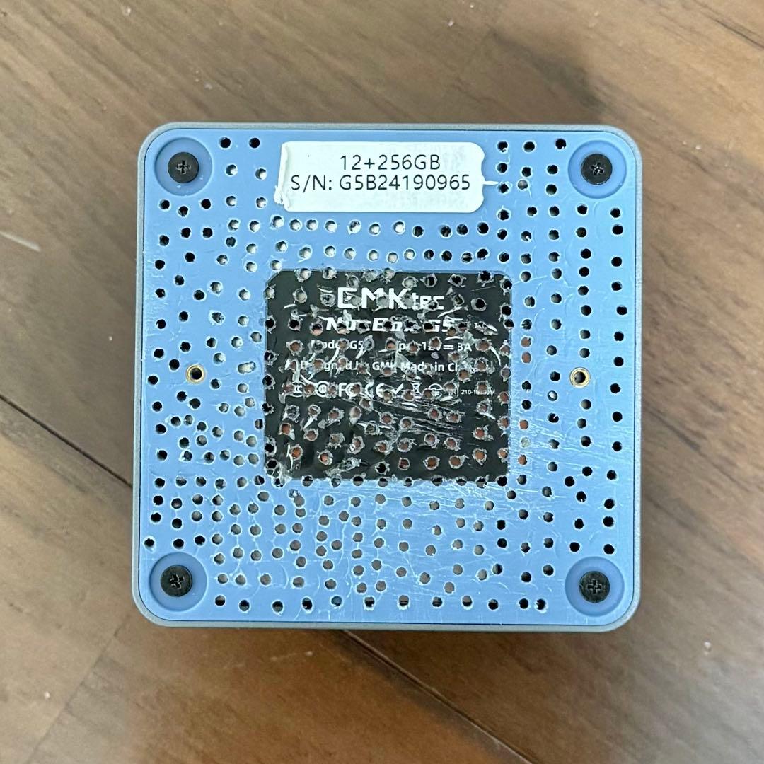 ミニPC GMKtec NucBox G5 12GB+1TB