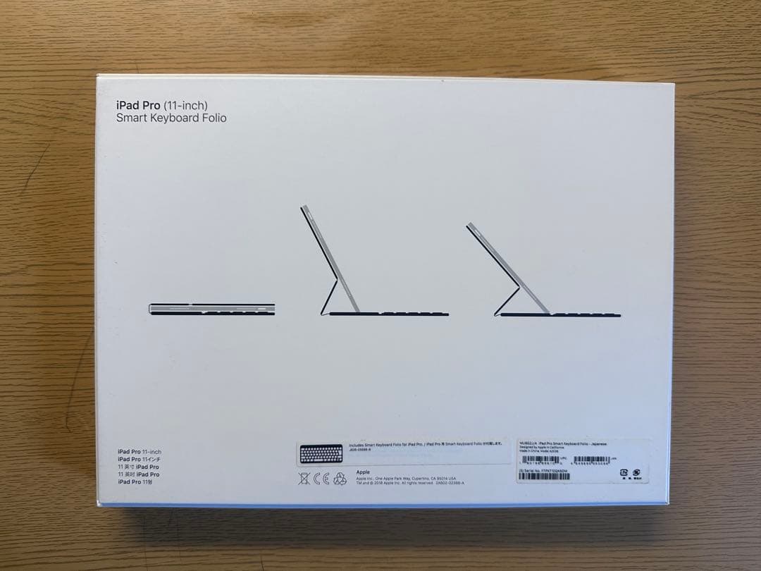 【極美品】iPad ProSmart Keyboard Folio 11