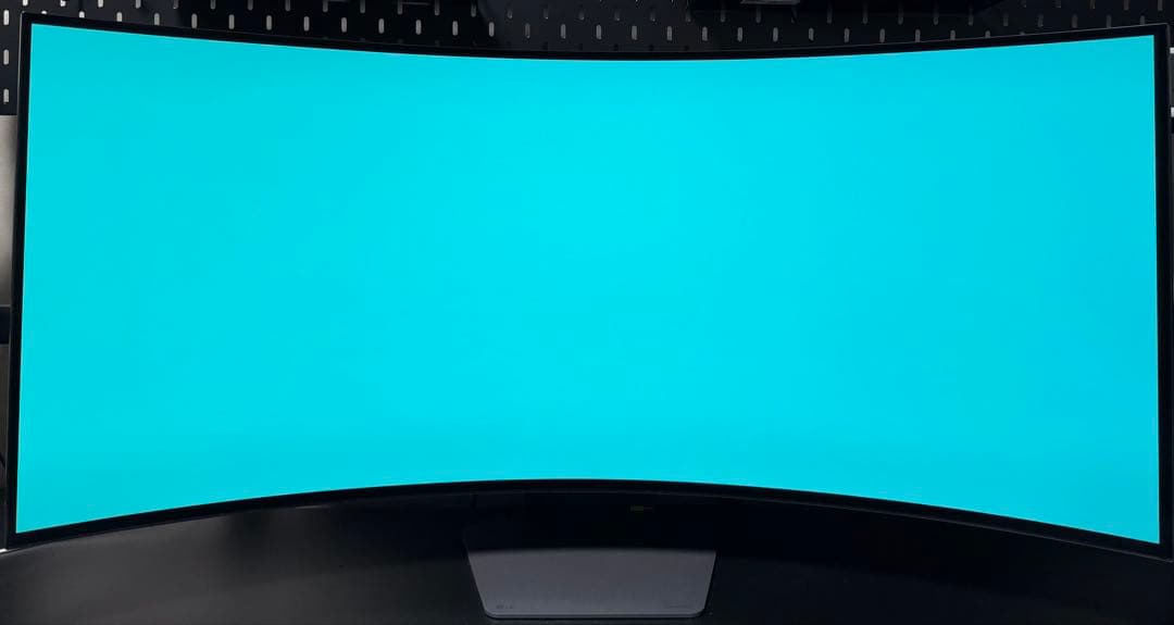 LG UltraGear 5K OLED 45GX950A-B 44.5インチ