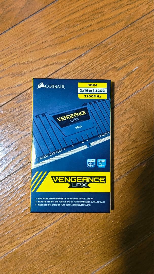 CORSAIR VENGEANCE DDR4 32GB 2x16　3200MHz