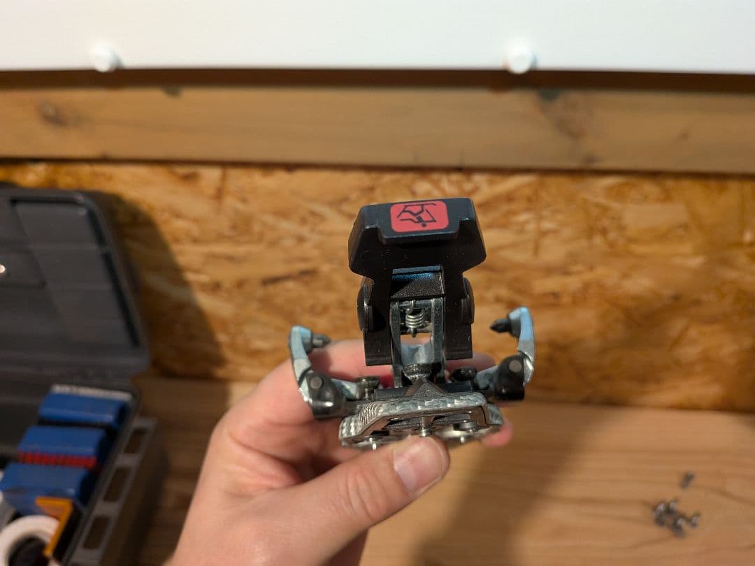 Dynafit FT12 ペア（左右セット）のテックタイプ中古ビンディングです。