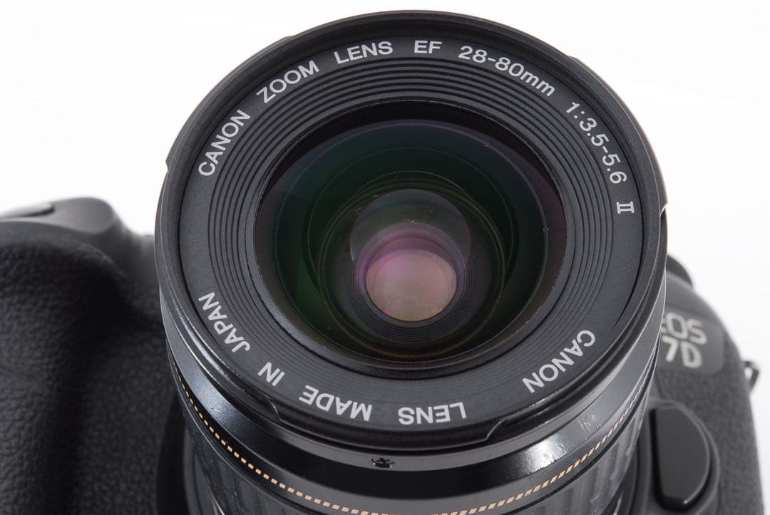 Canon EOS 7D Mark II + Canon EF 28-80㎜