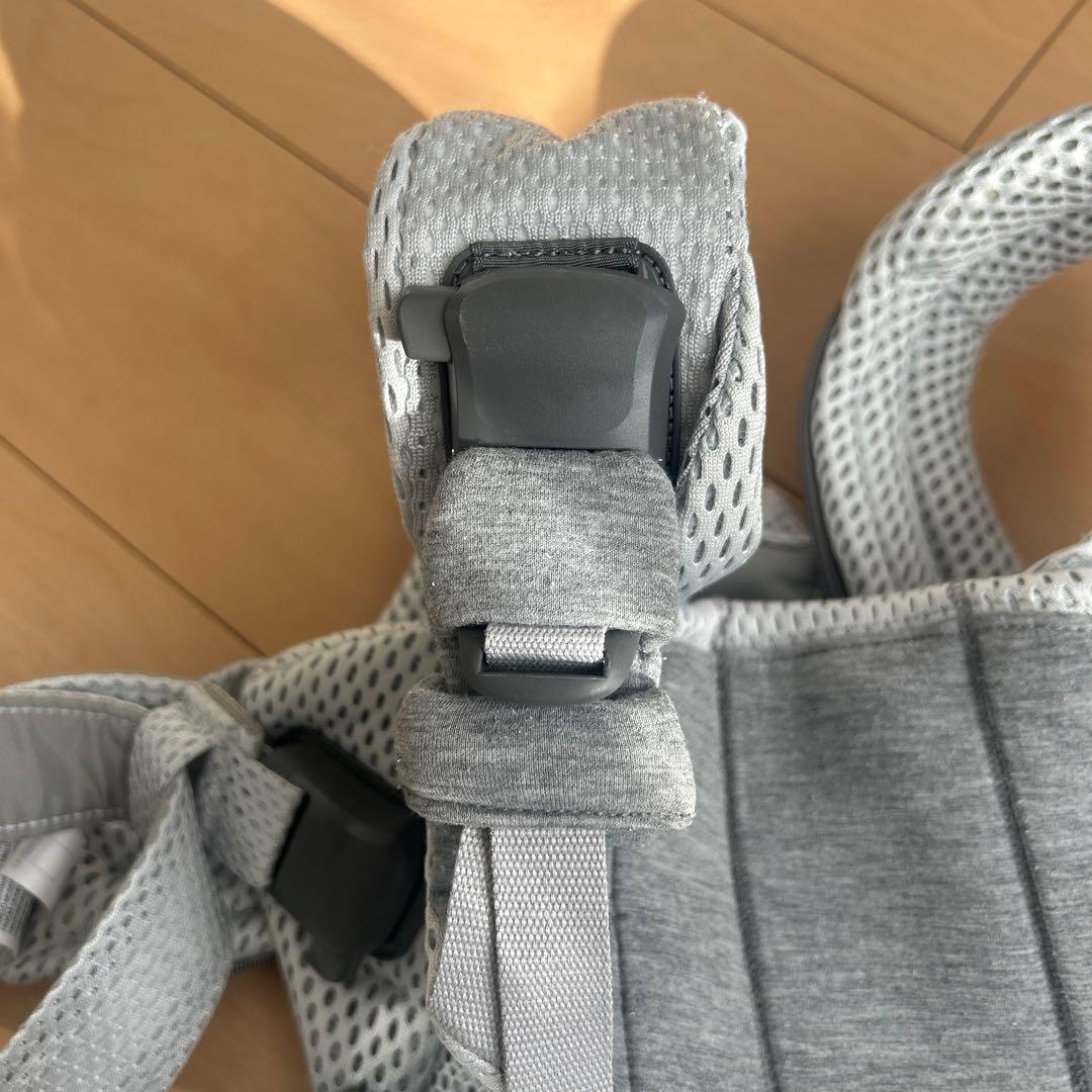 BABYBJÖRN ベビービョルン ハーモニー抱っこ紐 メッシュ シルバー