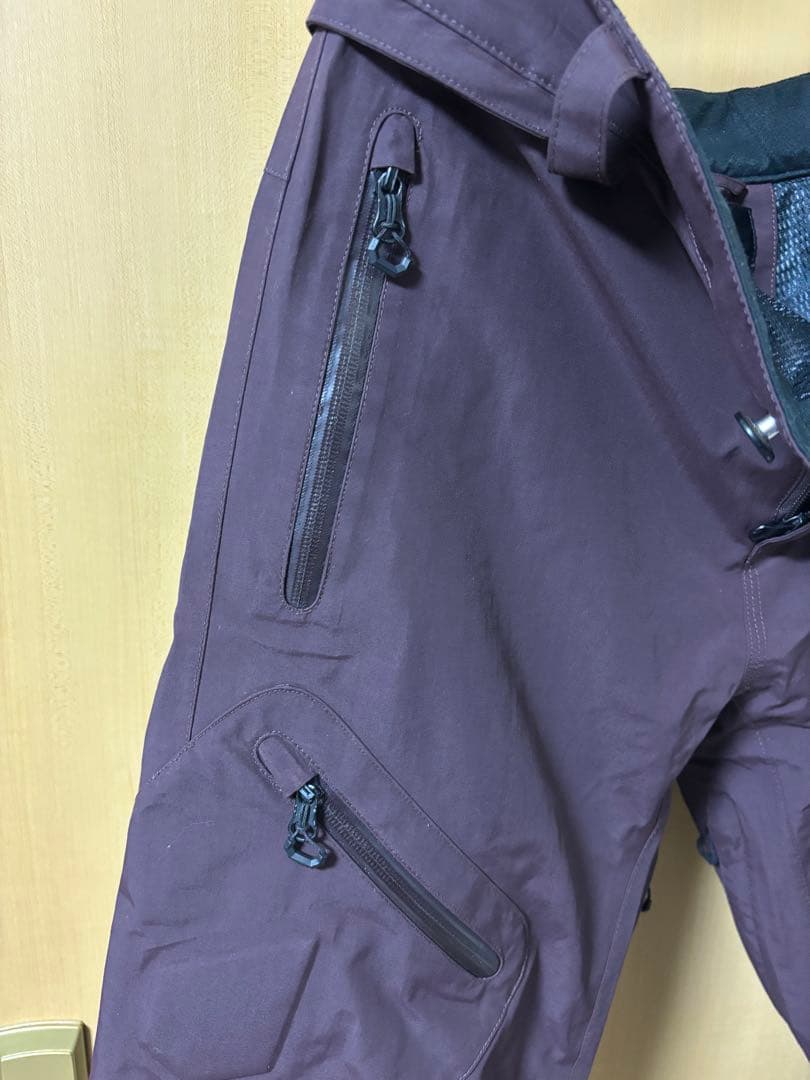 VOLCOM スノーボードパンツ ゴアテックス