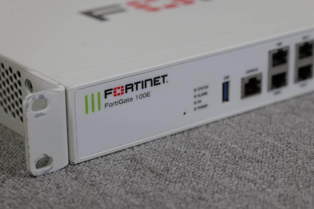 ルーター・ネットワーク機器 Fortinet FortiGate 100E