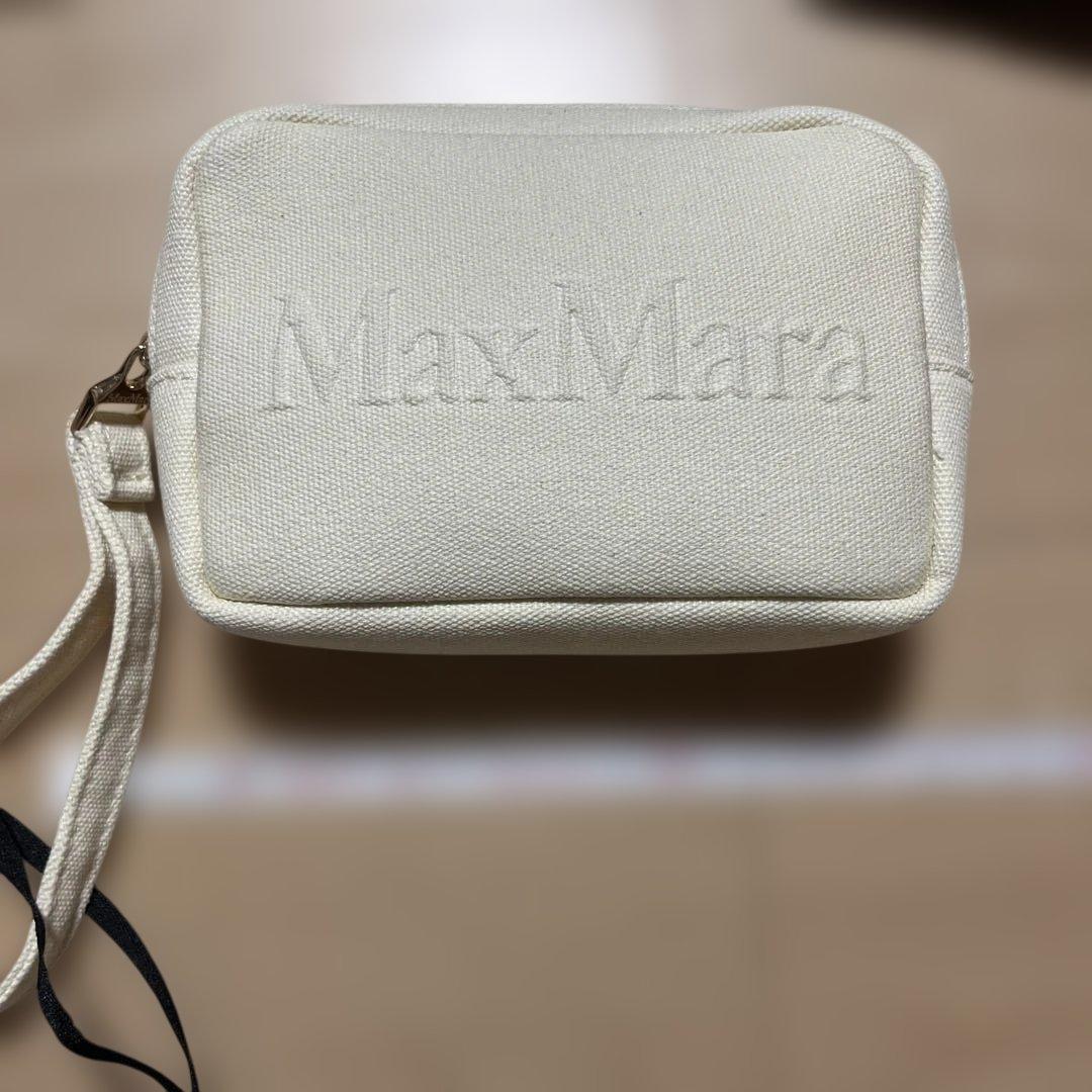 MaxMara キャンバスポーチ　非売品