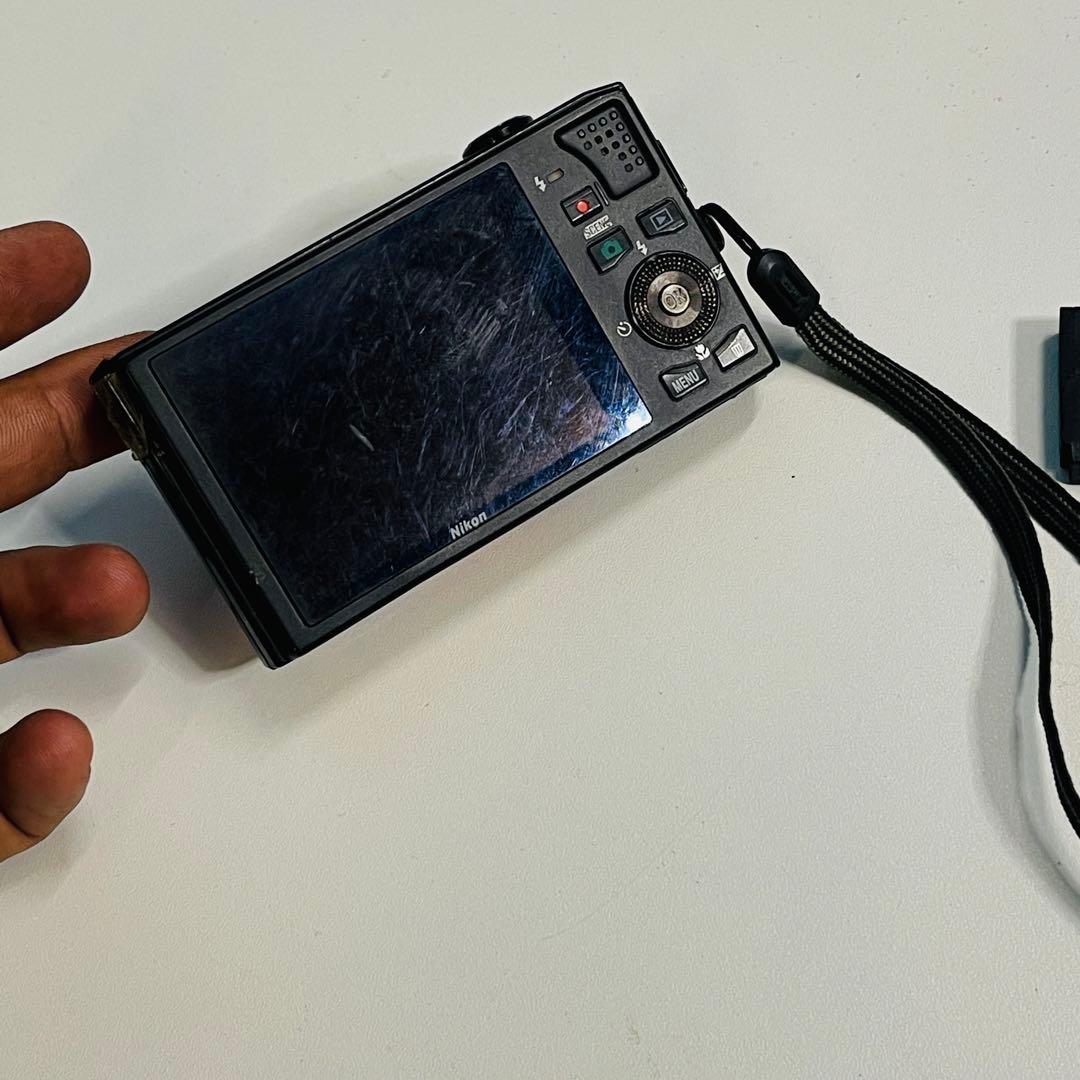 Nikon　COOLPIX S8000　ジャンク品